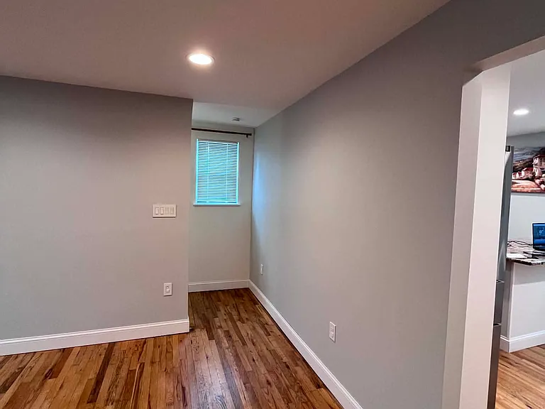 340 Maple St #2 — Photo 24