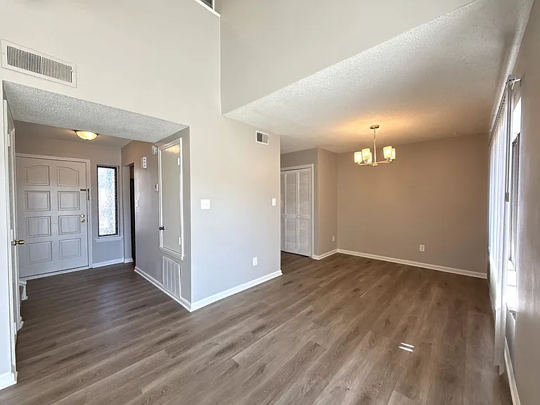 11537 Turn Stone Ct — Photo 5