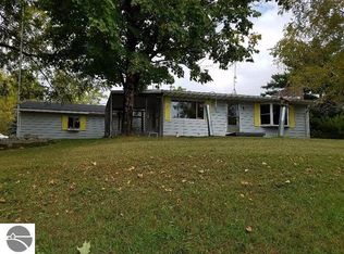 3201 E Heath Rd, Lupton, MI 48635
