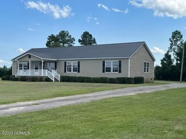5721 Swamp Fox Highway W, Tabor City, NC 28463