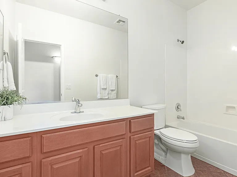 4384 E Cherry Hills Dr — Photo 10