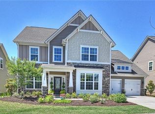 1868 Shadow Lawn Ct, Fort Mill, SC 29715