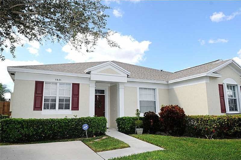 2nd image of 5821 Kelsey Ln