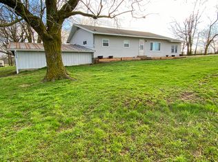 8813 Clark Fork Rd, Eugene, MO 65032