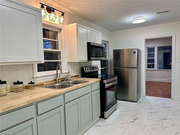 5th image of 2855 Quincy Dr