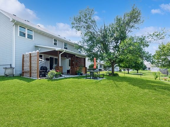5th image of 605 SE Melrose Dr