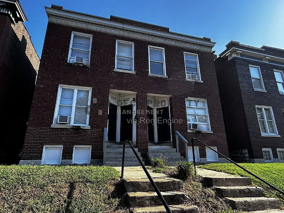 605 Holly Hills Ave #A