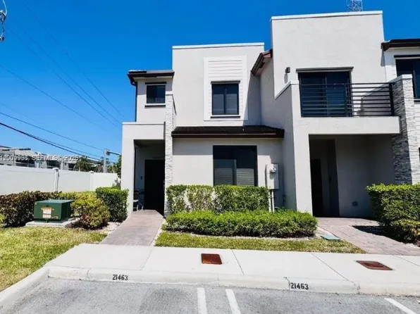 21463 NE 3rd Path, Miami, FL 33179
