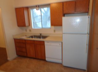 1027 E 8600 S, Sandy, UT 84094