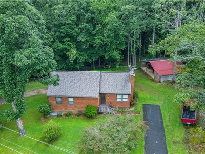 154 Lois Ln, Mount Airy, NC, 27030