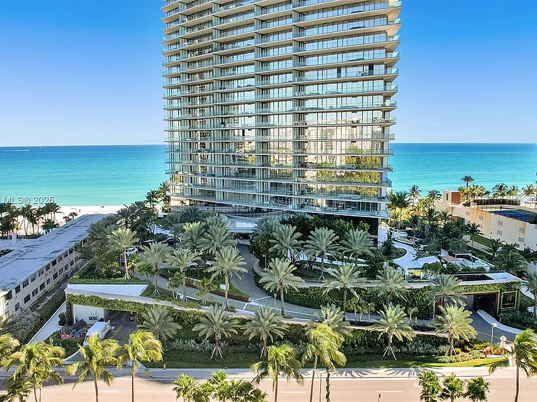 18975 SE Collins Ave #3504 — Photo 57