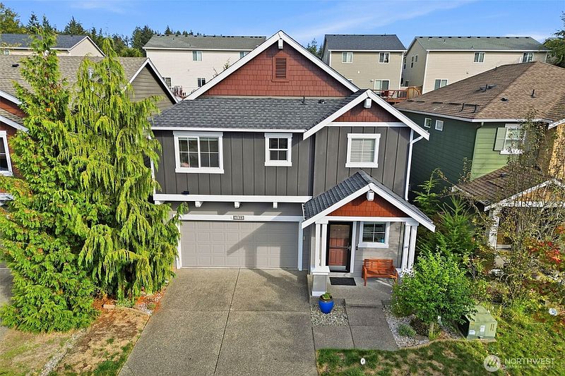 2nd image of 7108 Raptor Avenue NE