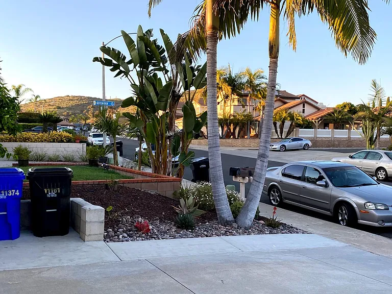 11374 Avenger Rd — Photo 17