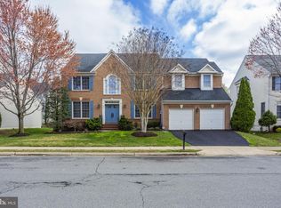 8304 Wolftrap Rd, Vienna, VA 22182