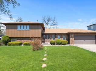 91 McKinley Ave, Steger, IL