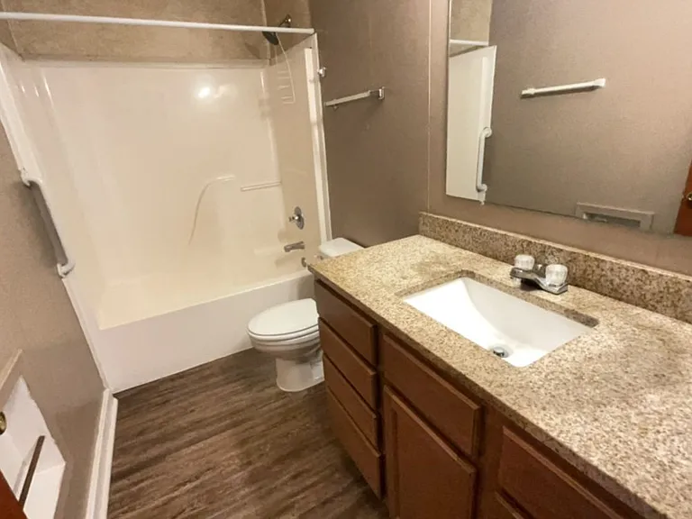 8267 FM 450 N — Photo 6