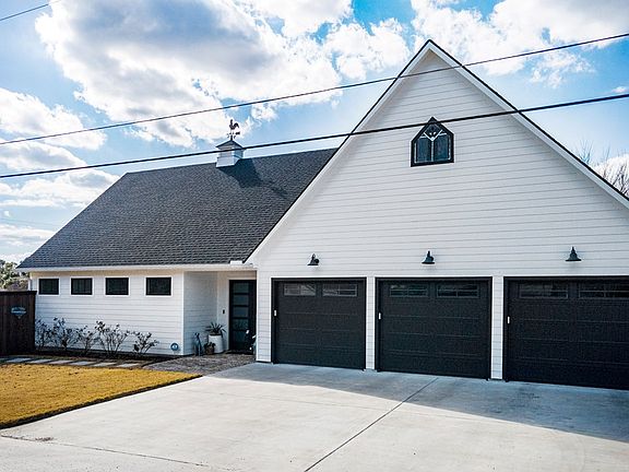 5th image of 116&121 Excalibur Cir
