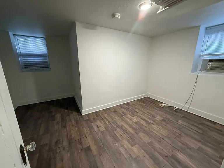 314 W Vine St #4 — Photo 6