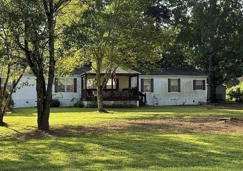 1st image of 1604 Cave Spring Rd SW