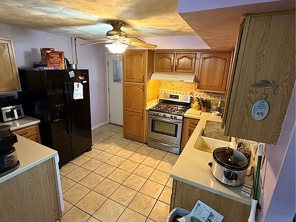 4th image of 3807 Knightsbridge Rd