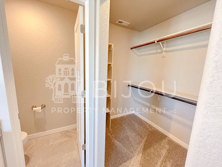 4908 Wolf Moon Dr — Photo 20