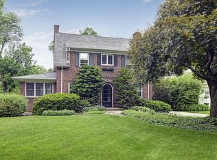 322 N Monroe St, Hinsdale, IL