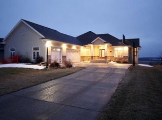 220 Statz Ln, Dane, WI 53529