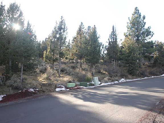 2nd image of 3242 NW Fairway Heights Dr