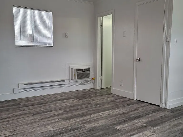 108 E Coogan Dr — Photo 15