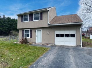 3 Barlow Ln, Merrimack, NH 03054