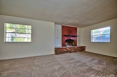 5th image of 10008 N 28th St