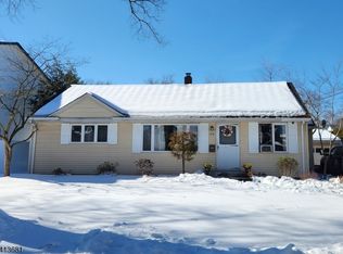 743 Boyd Rd, Paramus, NJ 07652