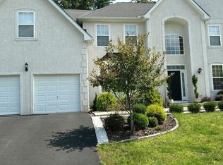 108 Daffodil Dr, East Stroudsburg, PA