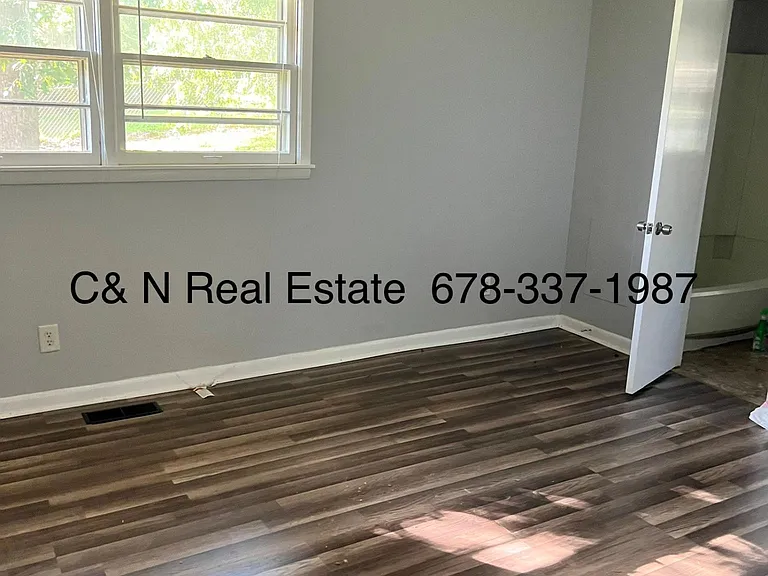 6201 Angus Cir NW — Photo 9