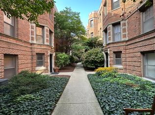 1652 W Farwell Ave APT 3K, Chicago, IL 60626