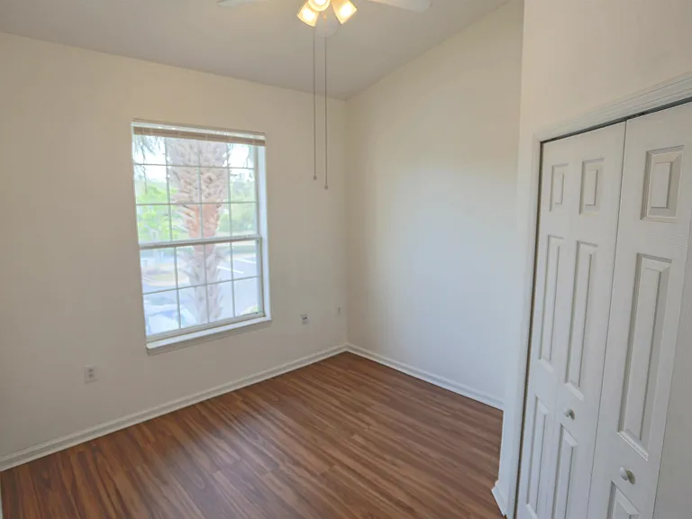 1603 Prestwick Pl — Photo 30