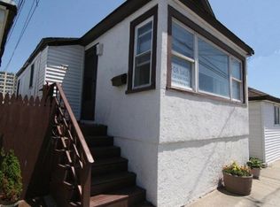 180 Beach 109th St, Rockaway Park, NY 11694