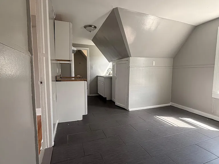 467 Connecticut Ave #C — Photo 4