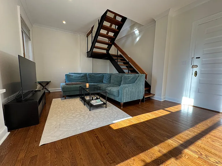 2415 20th St NW #25 — Photo 7