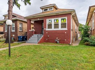 2105 S 7th Ave, Maywood, IL 60153