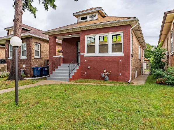 2105 S 7th Ave, Maywood, IL 60153