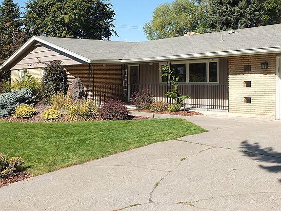 2nd image of 10713 E 22nd Ave