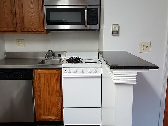 5th image of 1433-1437 Highland St #17876020