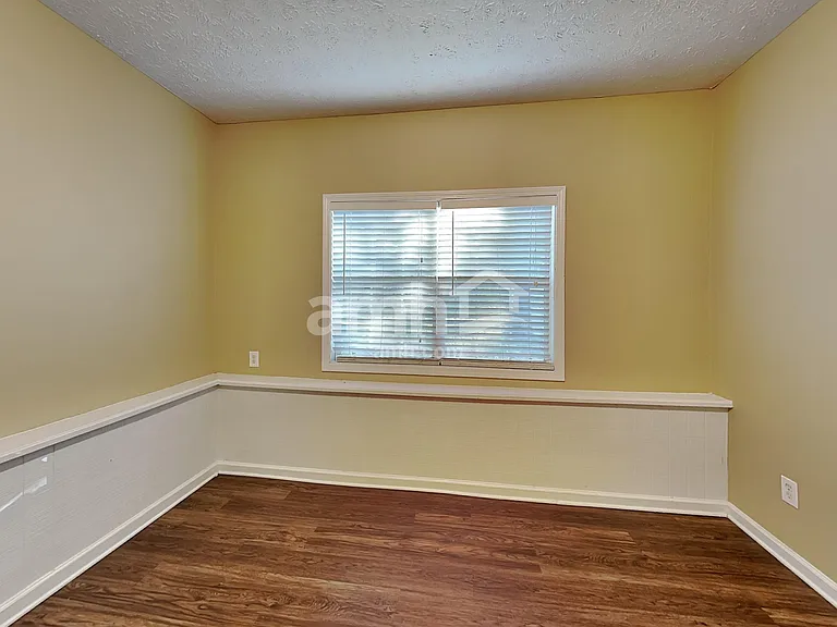 356 McMillan Rd — Photo 13