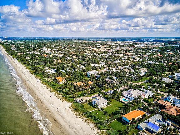 5th image of 909 Gulf Shore Blvd S