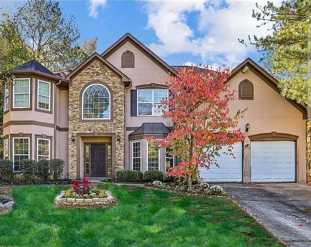 5 bed, 3398 sqft, $4,000 — Photo 3