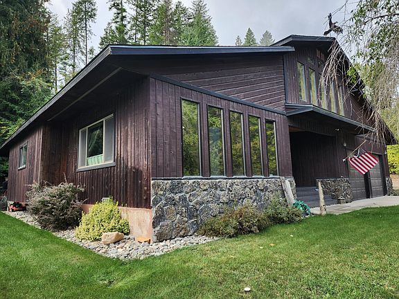 3rd image of 451 Monumental Rd