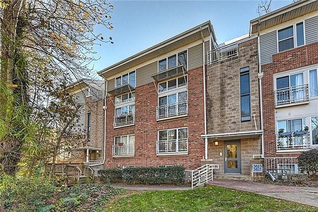 1st image of 3835 Picasso Ct