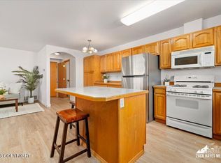 5553 Alora Loop #16, Anchorage, AK 99504