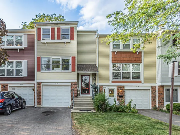 1916 Cheltenham Pl, Schaumburg, IL 60194